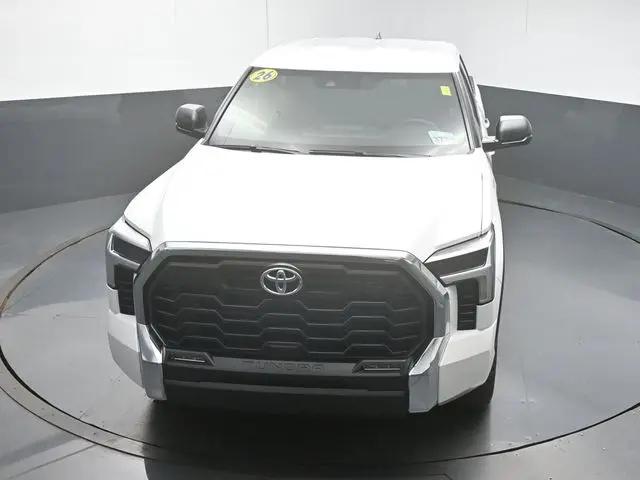 2026 Toyota Tundra SR5 CrewMax 5.5' Bed