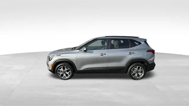2023 Kia Seltos EX