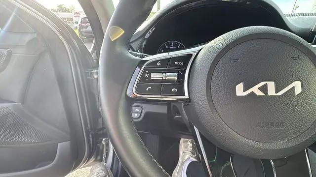 2023 Kia Seltos EX