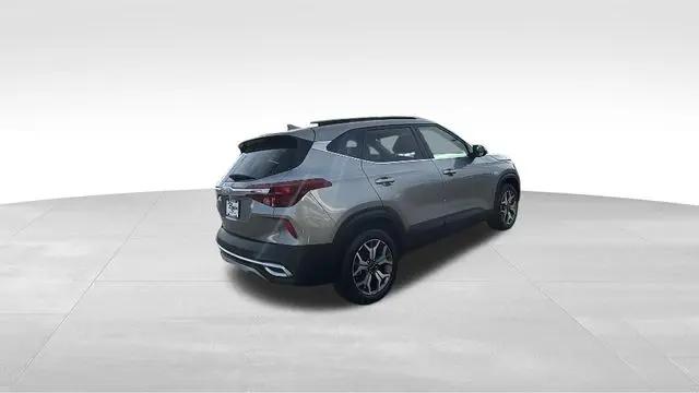 2023 Kia Seltos EX