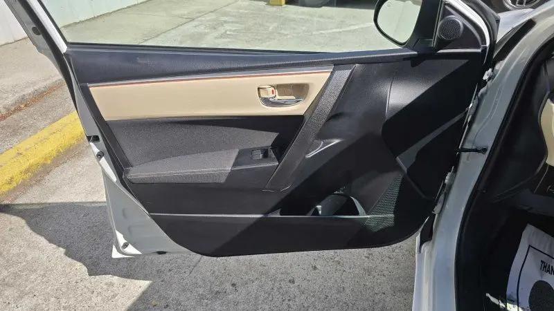 2016 Toyota Corolla LE Plus