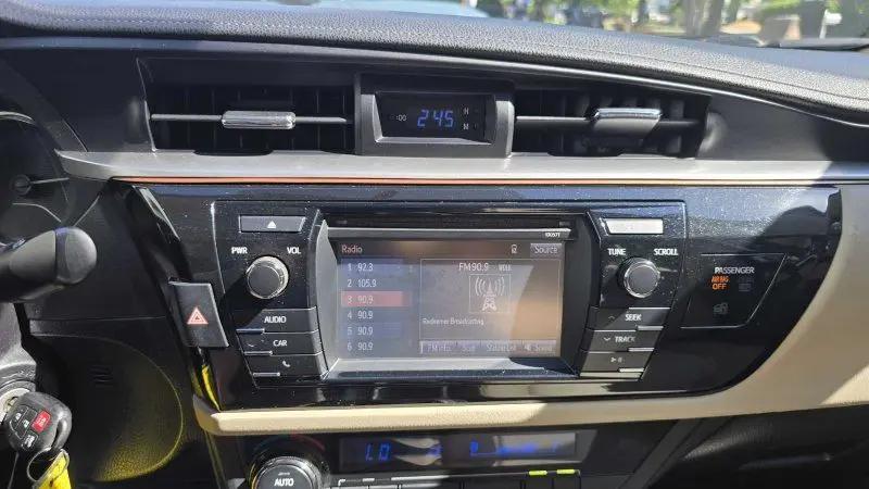 2016 Toyota Corolla LE Plus