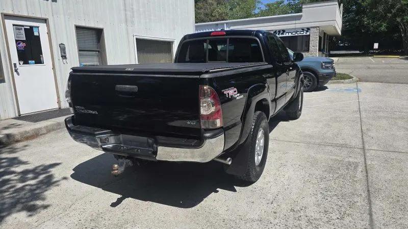2011 Toyota Tacoma Base V6