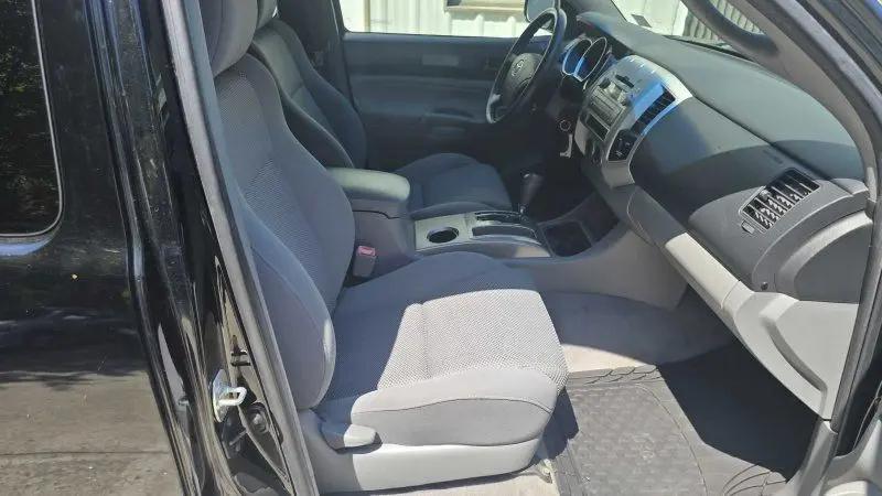 2011 Toyota Tacoma Base V6
