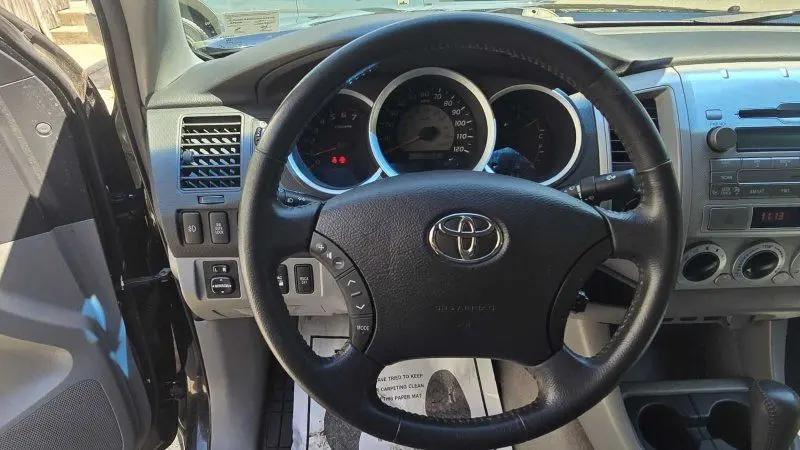 2011 Toyota Tacoma Base V6