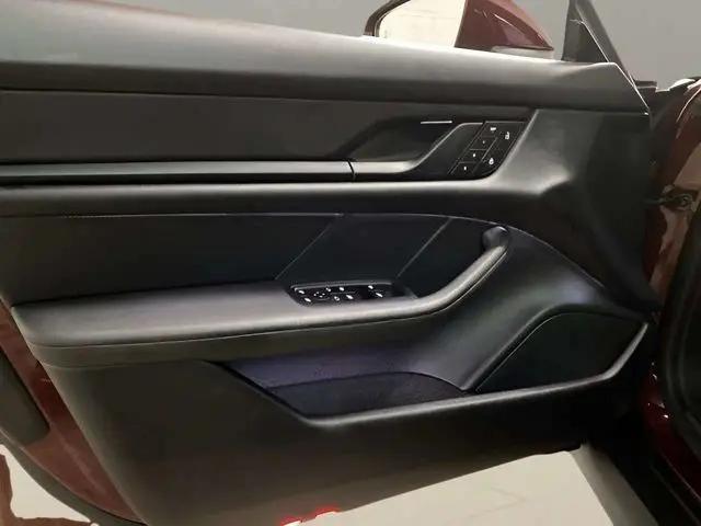 2023 Porsche Taycan Taycan