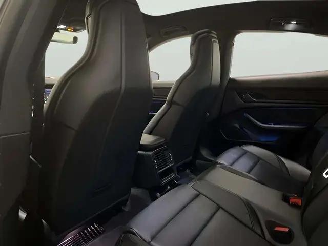 2023 Porsche Taycan Taycan