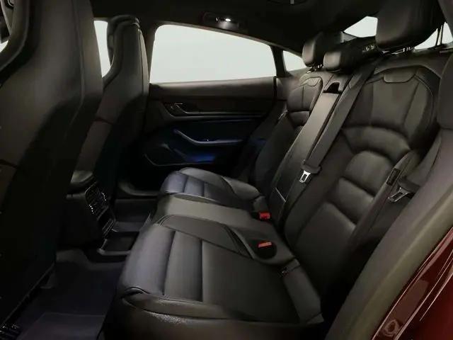 2023 Porsche Taycan Taycan