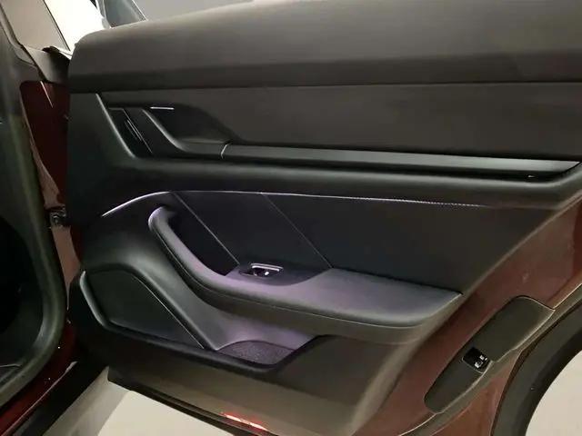 2023 Porsche Taycan Taycan