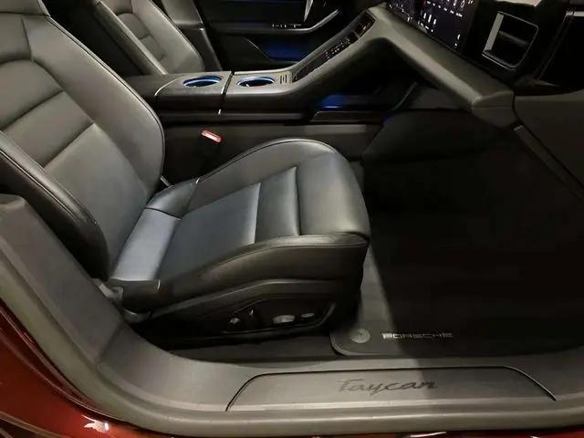 2023 Porsche Taycan Taycan