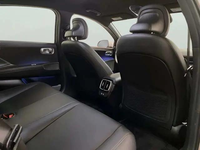 2025 Hyundai IONIQ 6 SEL