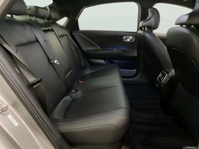 2025 Hyundai IONIQ 6 SEL