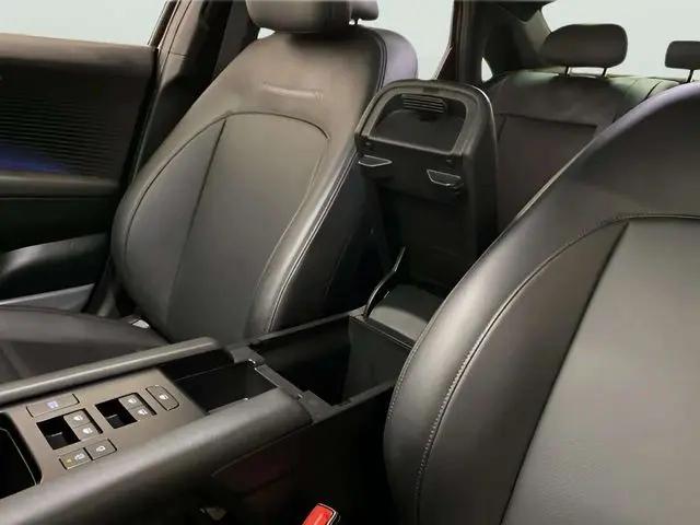 2025 Hyundai IONIQ 6 SEL