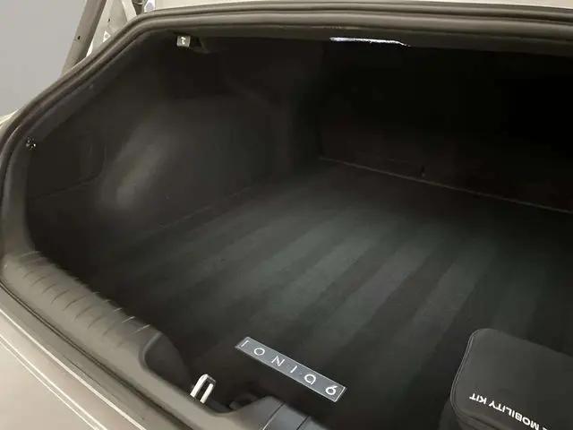 2025 Hyundai IONIQ 6 SEL