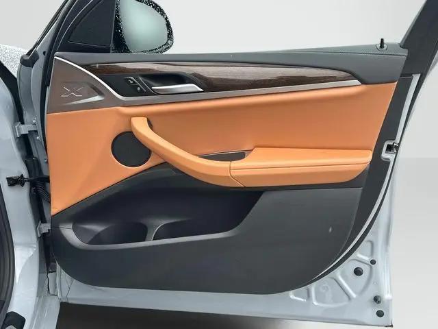 2023 BMW X3 M40i