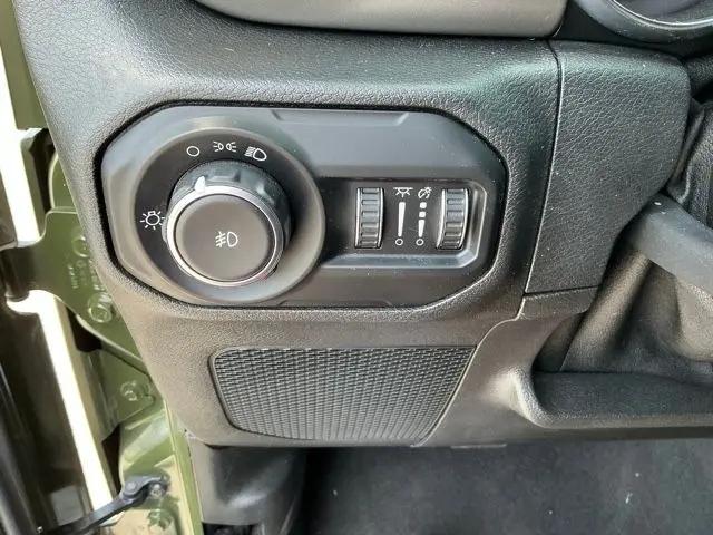 2021 Jeep Wrangler Willys Sport 4x4