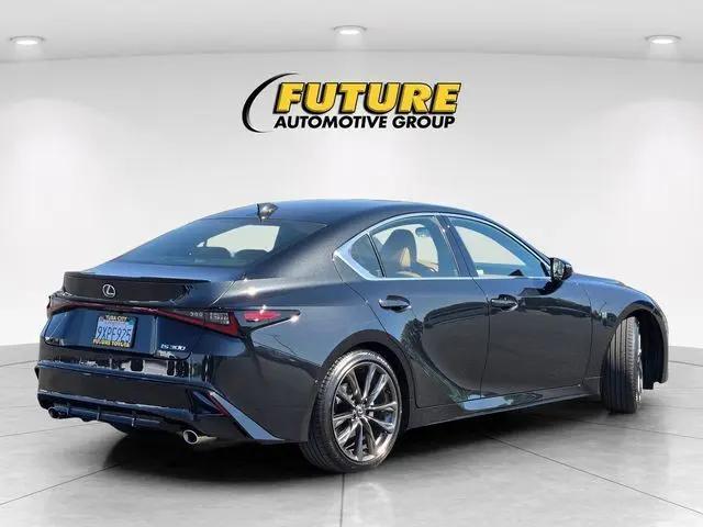 2025 Lexus IS 300 F SPORT Design