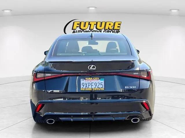 2025 Lexus IS 300 F SPORT Design