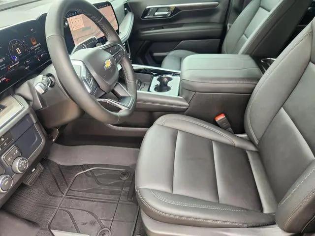 2026 Chevrolet Suburban LT, RWD