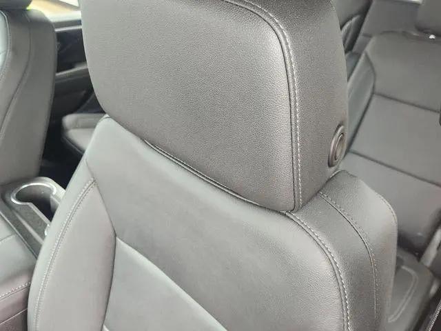2026 Chevrolet Suburban LT, RWD