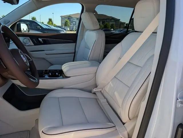 2026 Buick Enclave Avenir FWD