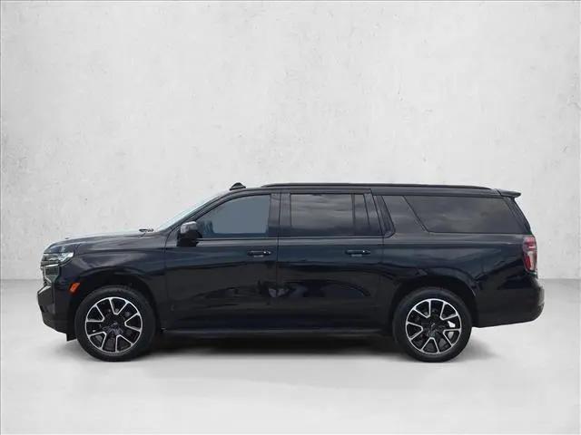 2022 Chevrolet Suburban 2WD RST