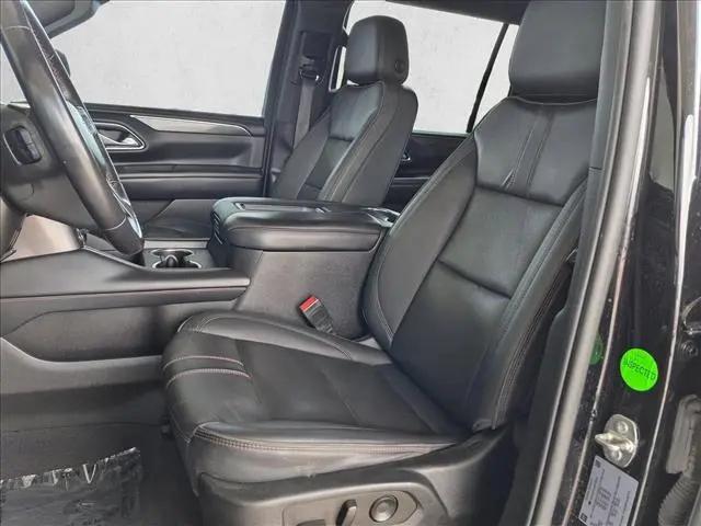 2022 Chevrolet Suburban 2WD RST