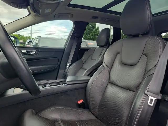 2021 Volvo XC60 T5 Inscription