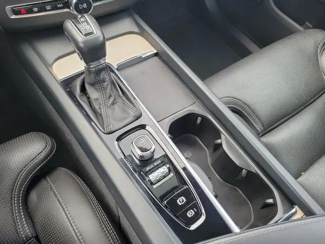 2021 Volvo XC60 T5 Inscription