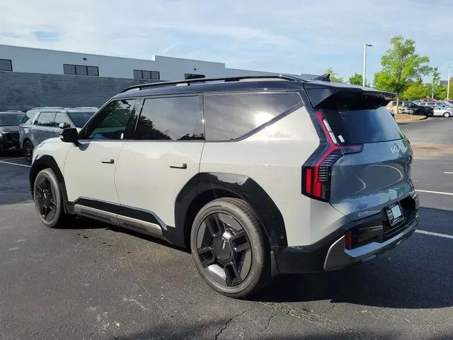 2026 Kia EV9 GT-Line