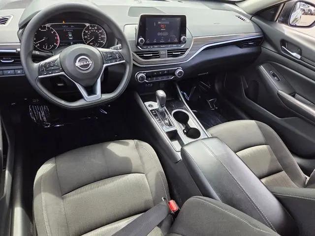 2024 Nissan Altima SV FWD