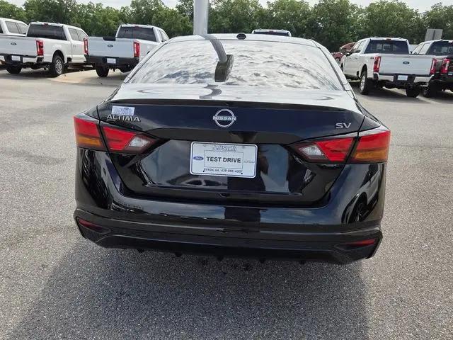 2024 Nissan Altima SV FWD