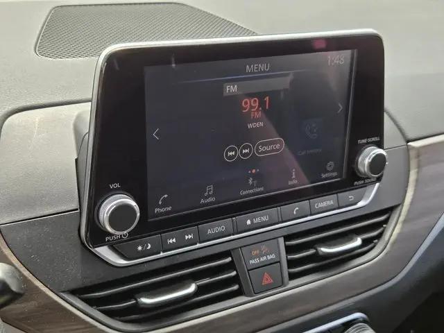 2024 Nissan Altima SV FWD