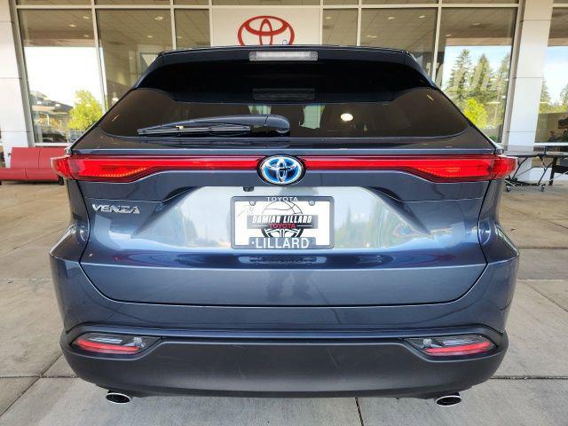 2024 Toyota Venza LE