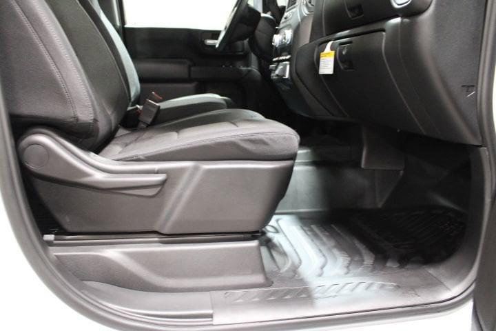 2026 GMC Sierra 2500HD Double Cab, Long Bed, Pro, RWD