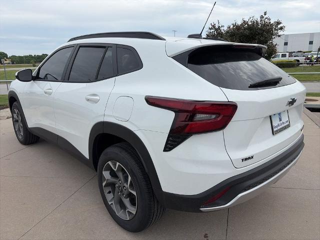 2026 Chevrolet Trax FWD LT