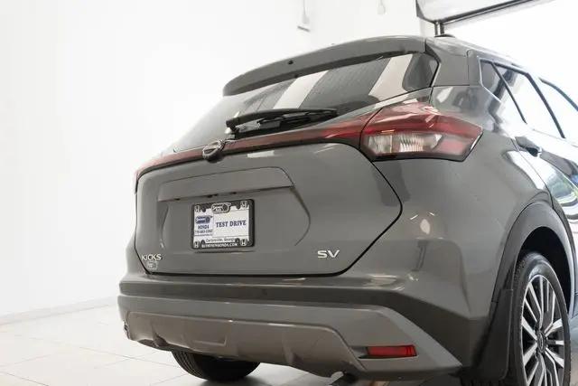 2023 Nissan Kicks SV Xtronic CVT
