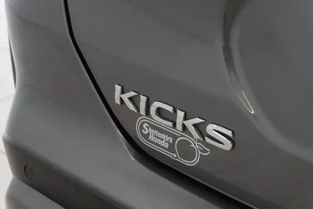 2023 Nissan Kicks SV Xtronic CVT