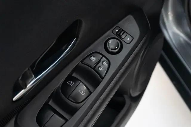 2023 Nissan Kicks SV Xtronic CVT