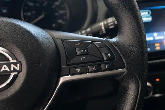 2023 Nissan Kicks SV Xtronic CVT