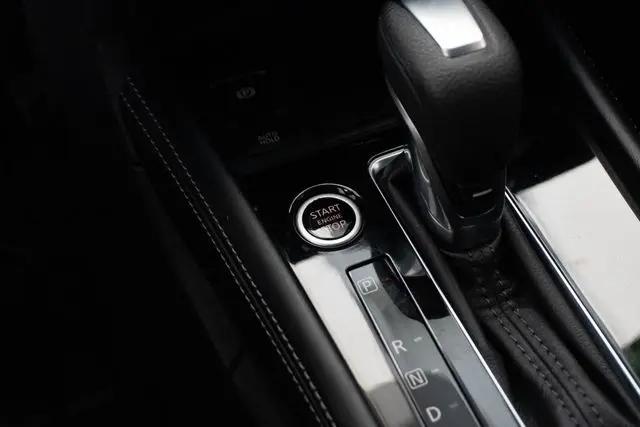 2023 Nissan Kicks SV Xtronic CVT