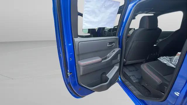 2026 Nissan Frontier Crew Cab PRO-4X 4x4
