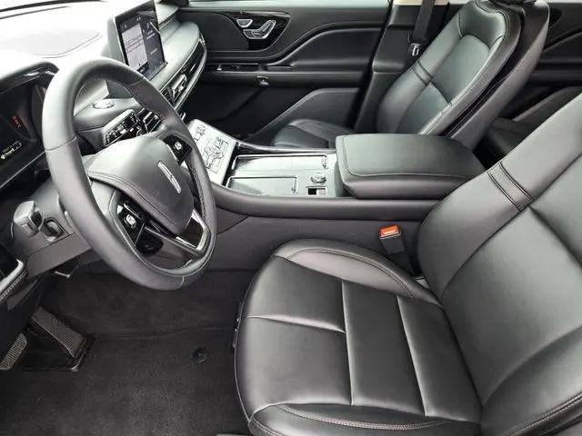 2024 Lincoln Aviator Premiere