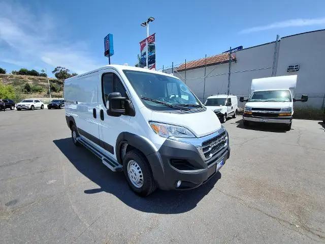 2025 Ram ProMaster 2500 Cargo Van Tradesman Low Roof 136" WB w/Pass Seat