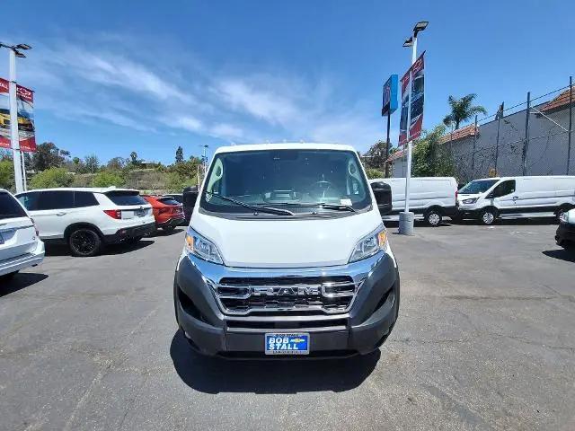 2025 Ram ProMaster 2500 Cargo Van Tradesman Low Roof 136" WB w/Pass Seat