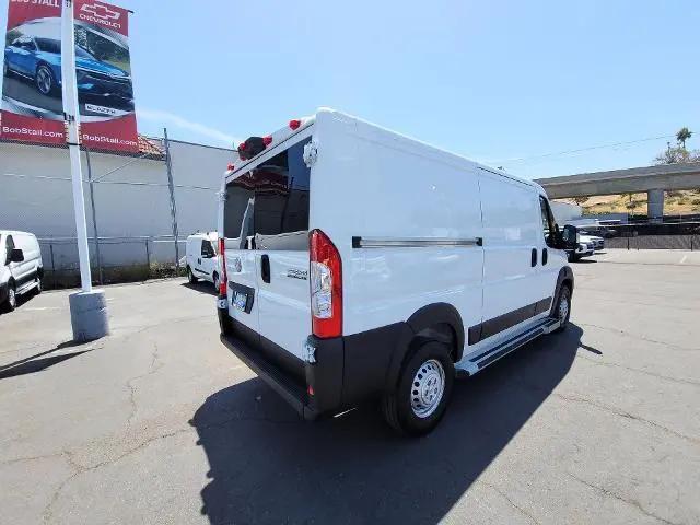 2025 Ram ProMaster 2500 Cargo Van Tradesman Low Roof 136" WB w/Pass Seat
