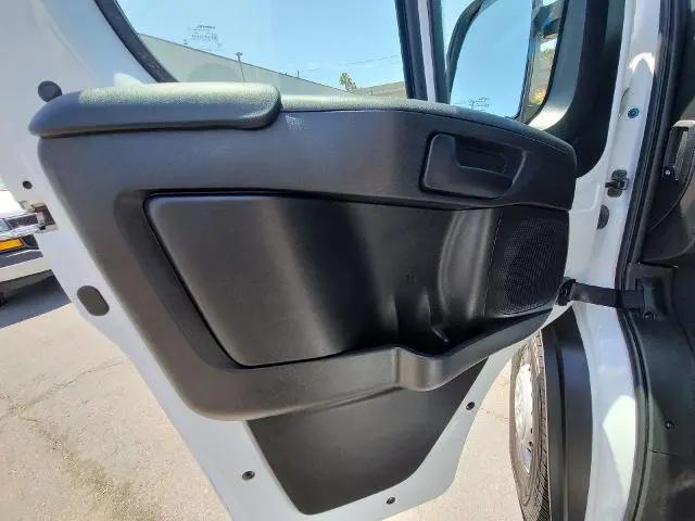2025 Ram ProMaster 2500 Cargo Van Tradesman Low Roof 136" WB w/Pass Seat