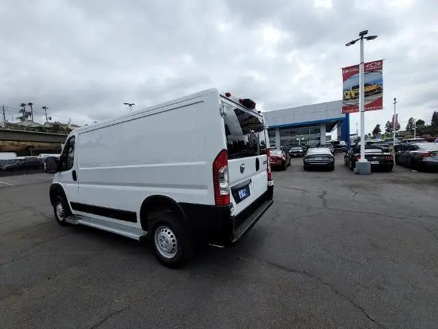 2025 Ram ProMaster 2500 Cargo Van Tradesman Low Roof 136" WB w/Pass Seat