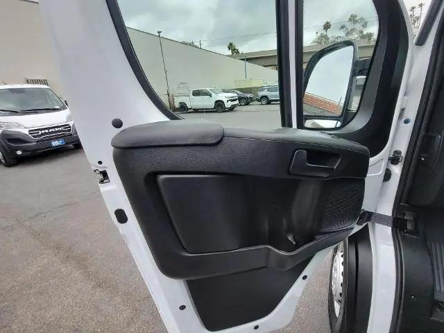 2025 Ram ProMaster 2500 Cargo Van Tradesman Low Roof 136" WB w/Pass Seat