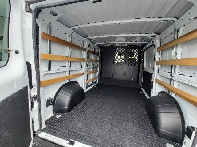 2025 Ram ProMaster 2500 Cargo Van Tradesman Low Roof 136" WB w/Pass Seat
